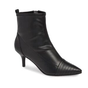 Adrianna Papell Women's, Helene, Black, Leather, Low Rise Boot.New in Box